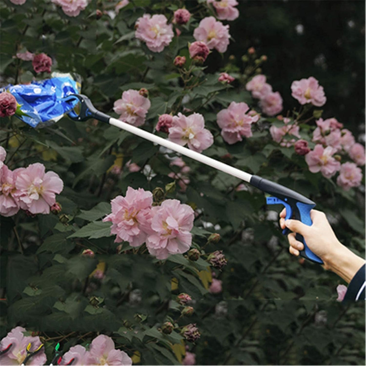 Tool, Premium Litter Picker Heavy-Duty Stick, Portable Claw Grabber for Elderly Arm Extension Disability Aids and Equipment(Red,81cm)
