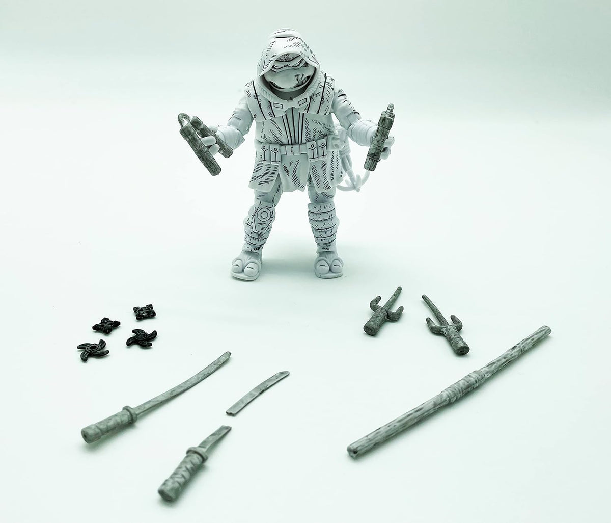 BANDAI Teenage Mutant Ninja Turtles The Last Ronin Michelangelo Action Figure Black & White | TMNT The Last Ronin 4.5'' Articulated Action Figure with Accessories | Las Tort Toys