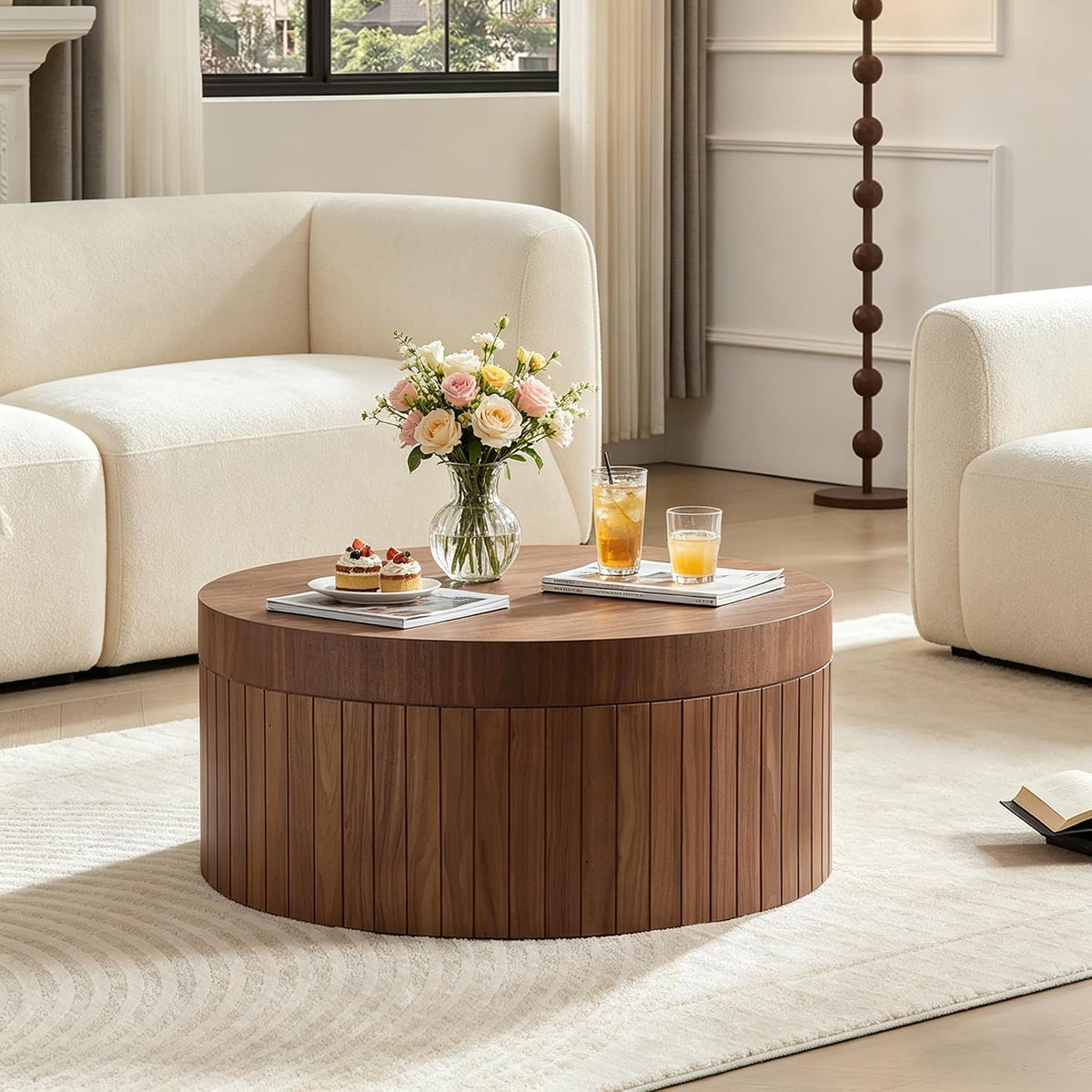 Modern Round Coffee Table with Storage, 31.49' Wooden Round Fluted Coffee Table, Circular Center Tables for Living Room Apartment, No Need Assembly, Walnut