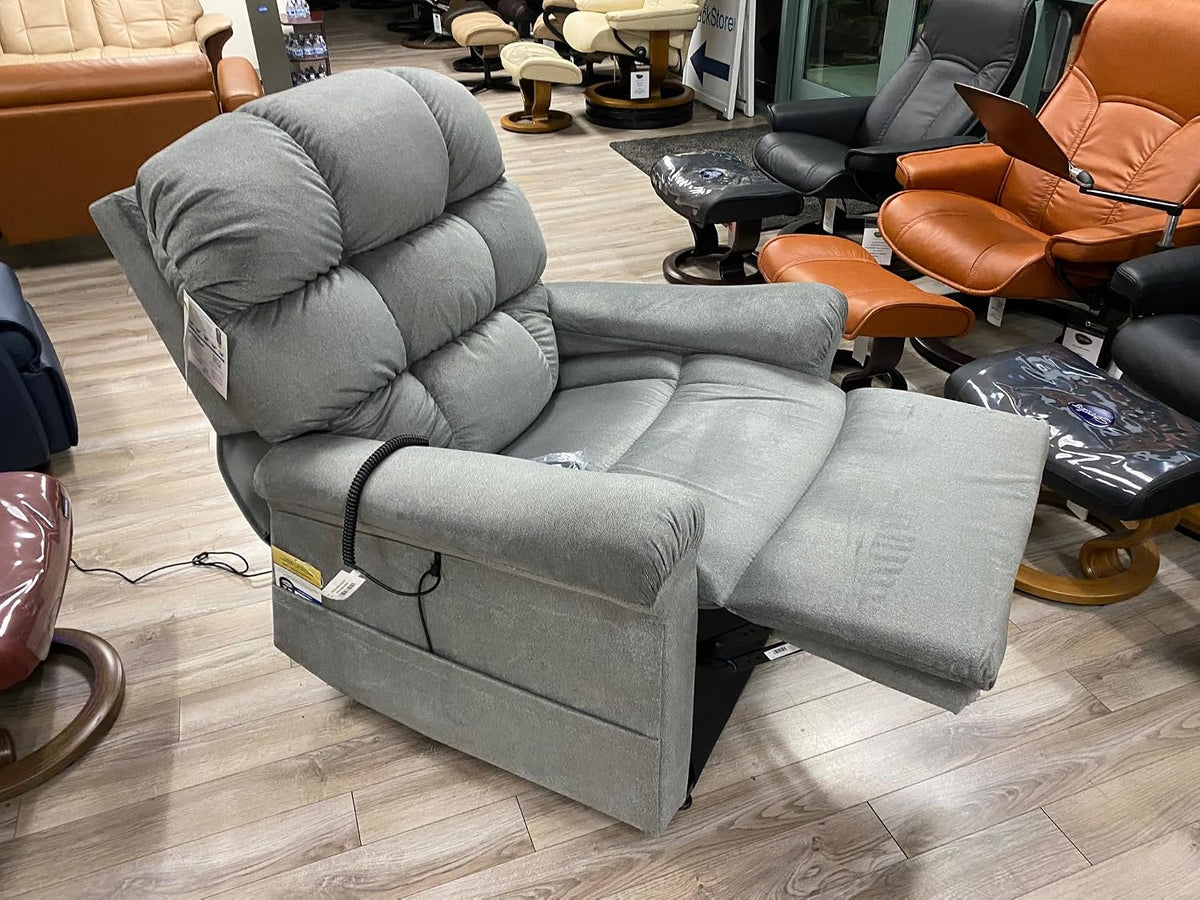 Golden Technologies Cloud Lift Chair Recliner with MaxiComfort and Twilight Medium/Large PR515-MLA (Sterling)