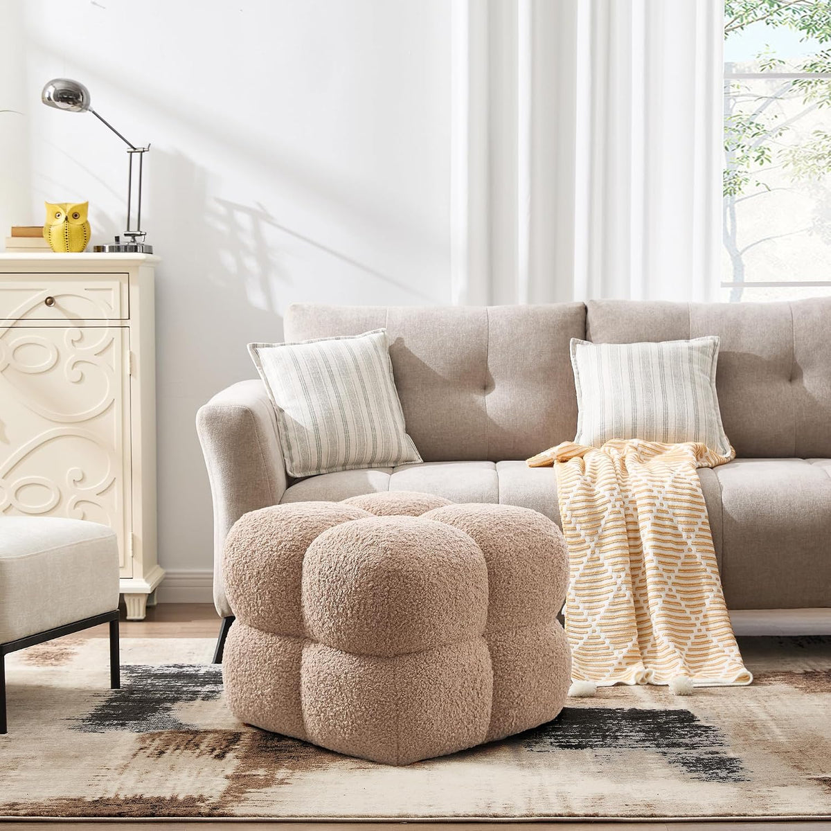 Square Ottoman Stool, Boucle Ottoman Coffee Table with with Full Coverage, Modern Vanity Stool, Upholstered Tufted Foot Rest Pouf for Bedroom, Living Room, Entryway, Tan