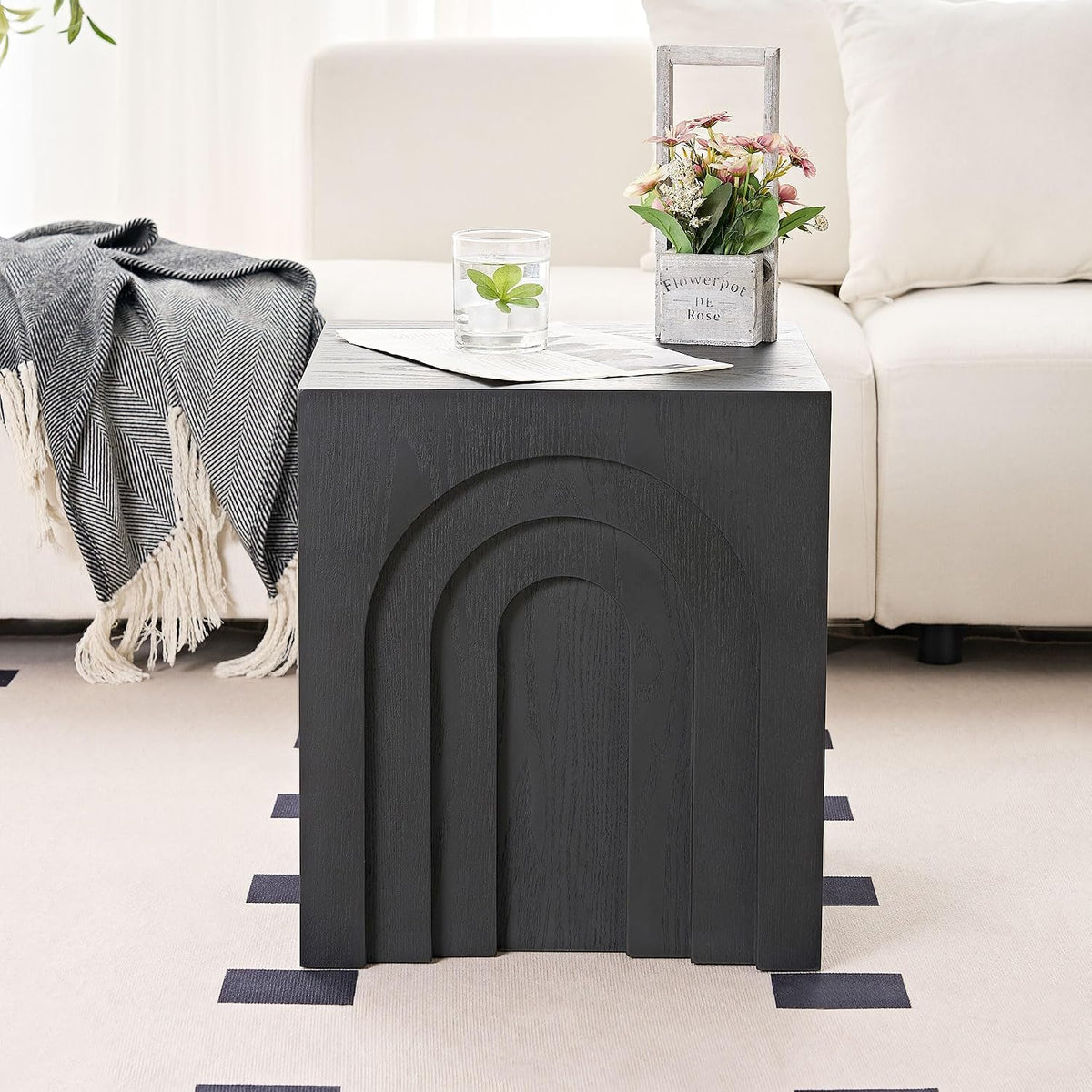 15.74'' Square Coffee Table for Living Room, Minimalist Coffee Table Modern Coffee Table, Tea Table Side Table End Table Small Coffee Table Accent Table Bedside Table for Apartment Office,Black